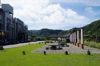 Leda Hotel Lyudao Exterior foto